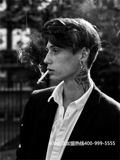 (400彩鈴廣告語)(400電話通話費怎么算)