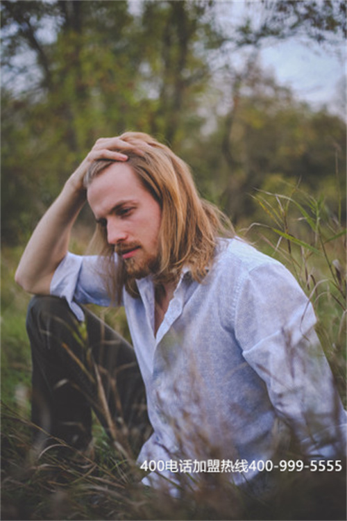 (移動(dòng)投訴400開(kāi)頭電話)(移動(dòng)400電話在線服務(wù)平臺(tái)，助力企業(yè)高效營(yíng)銷)