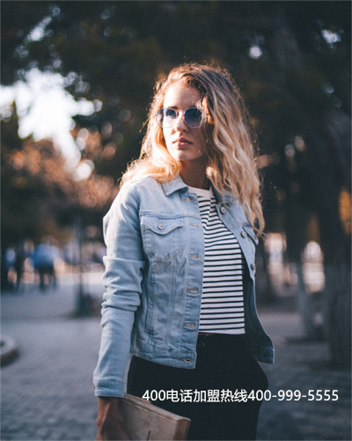 (400電話如何申請(qǐng))(400電話辦理的費(fèi)用怎么樣比較便宜？話機(jī)設(shè)置會(huì)影響服務(wù)質(zhì)量嗎？)